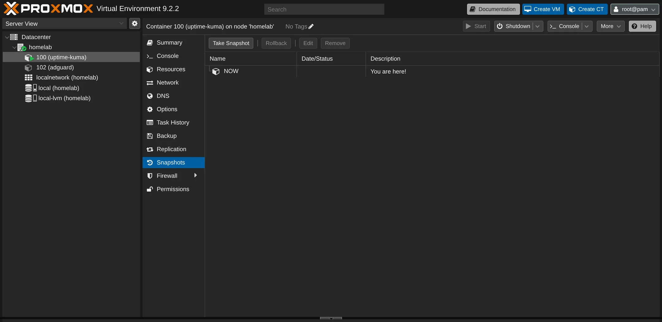 Open the container's Snapshots tab.